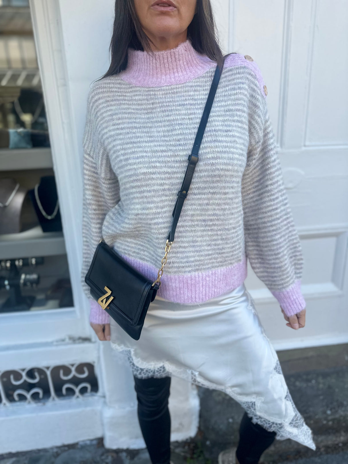 Alaia Knit with Buttons - Baby Pink