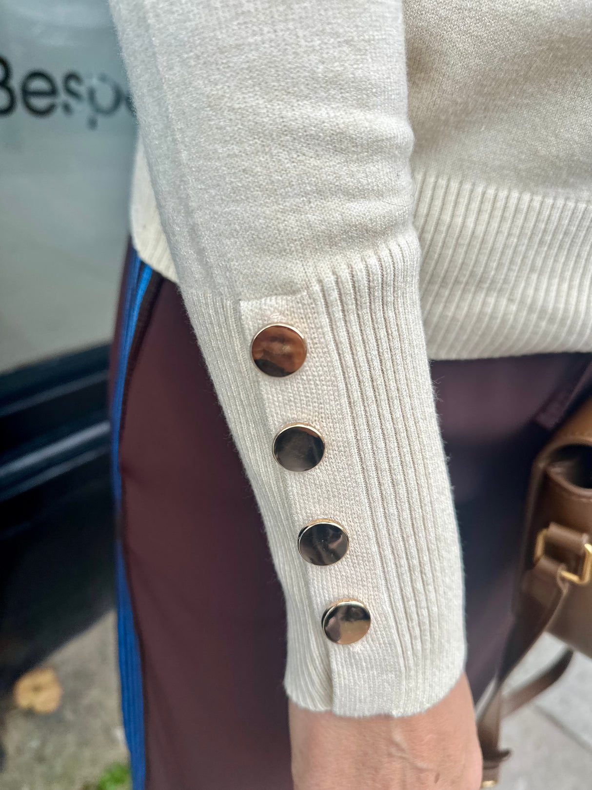 Space Light Weight Knit - Cream