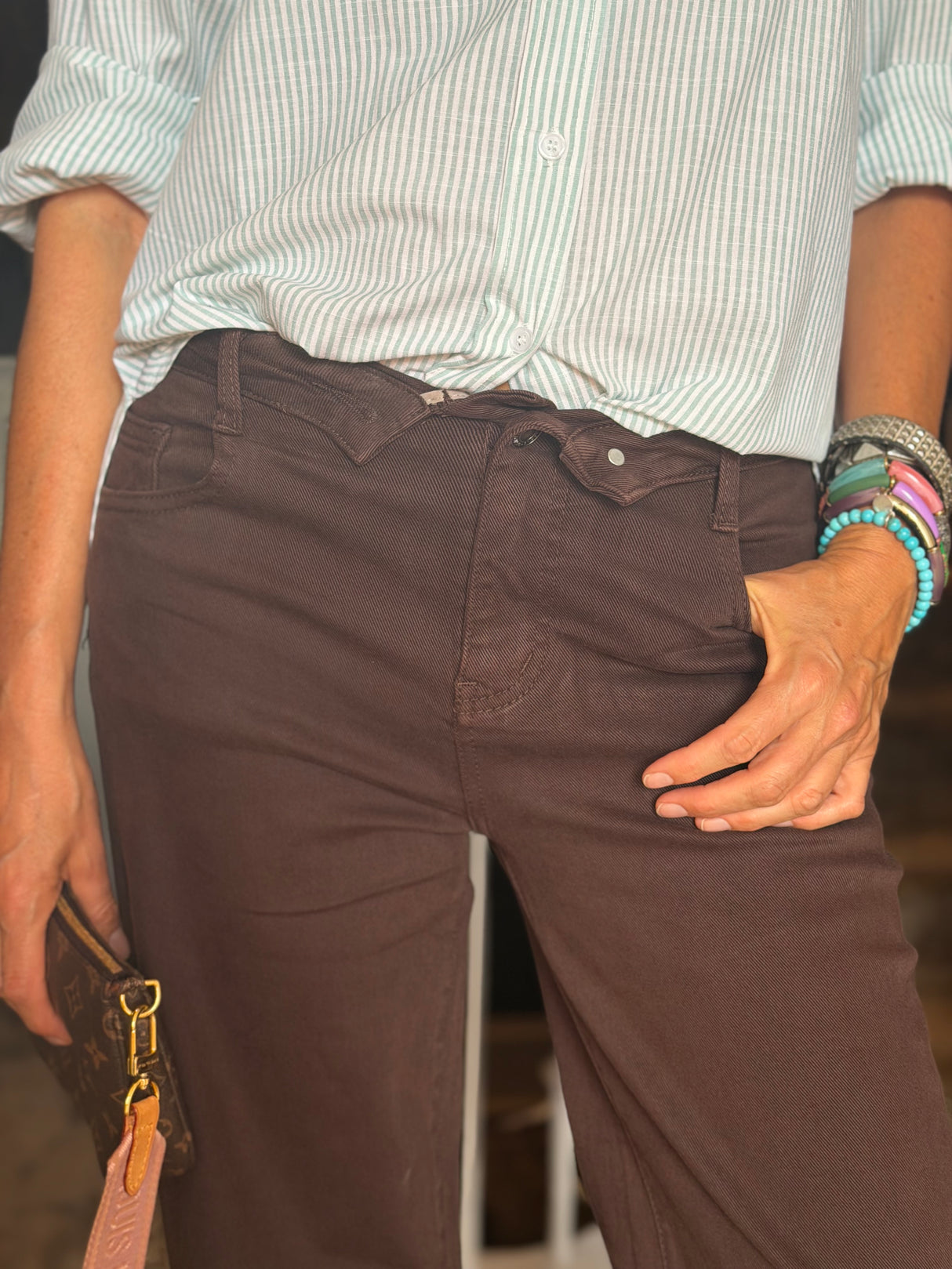 The Liv Button Detail Jean - Chocolate