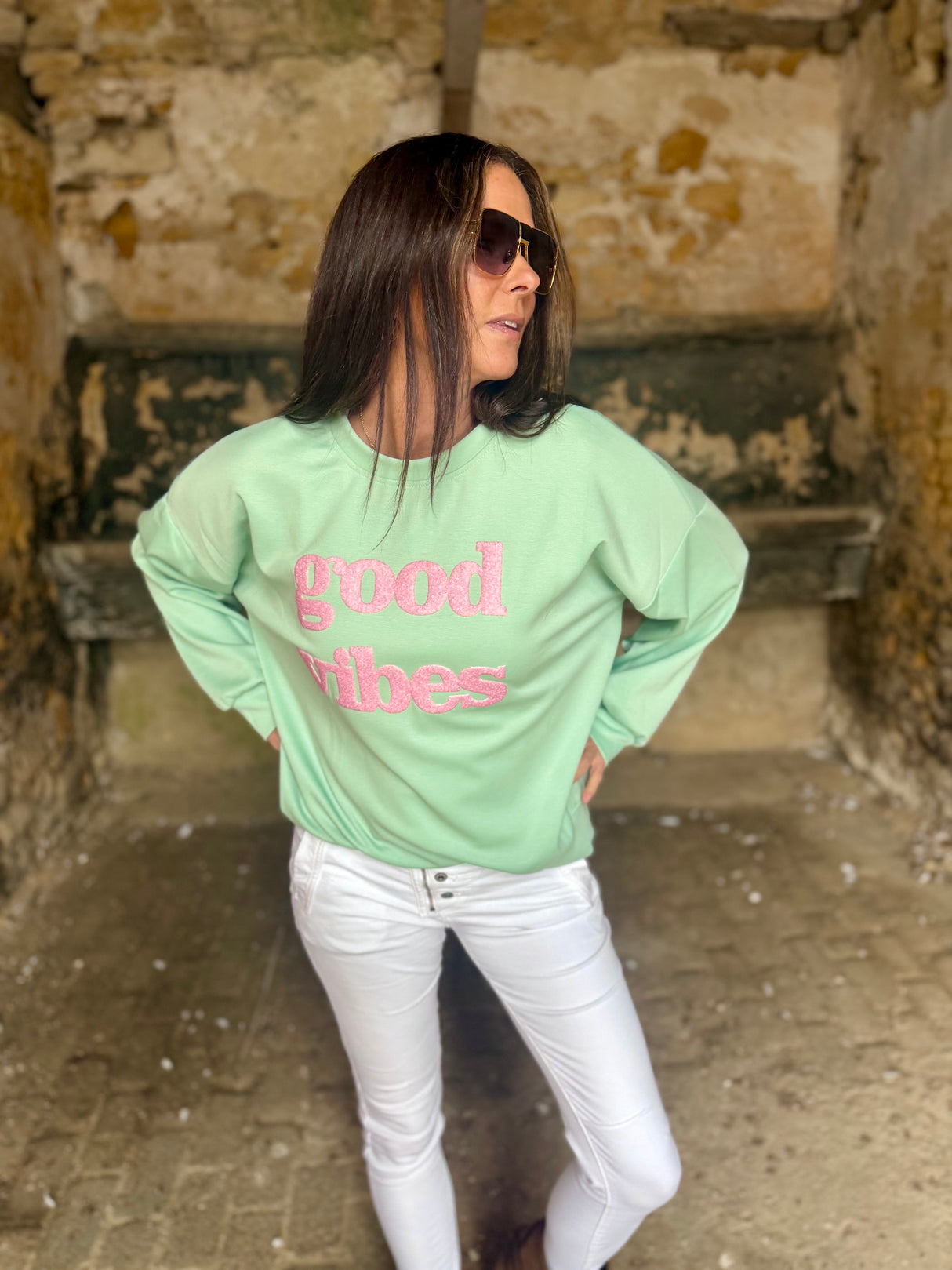 Good Vibes Sweatshirt - Mint