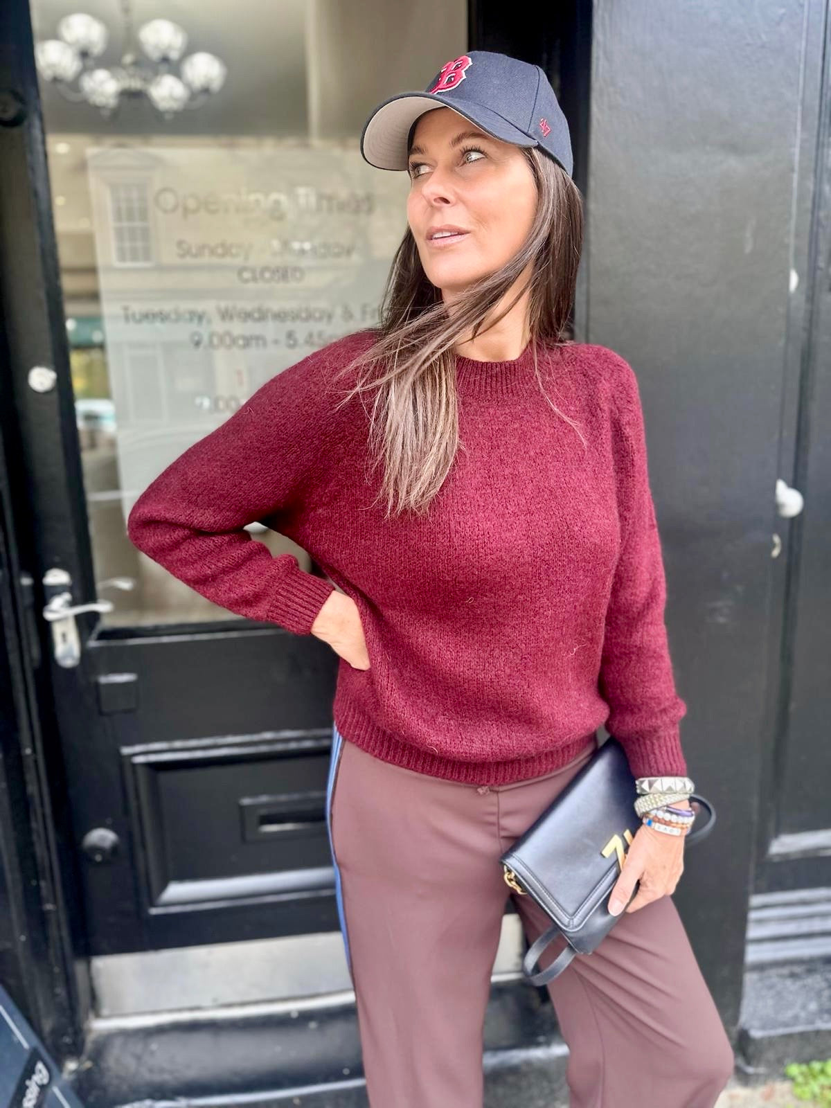 Peony Crew Neck Knit - Claret