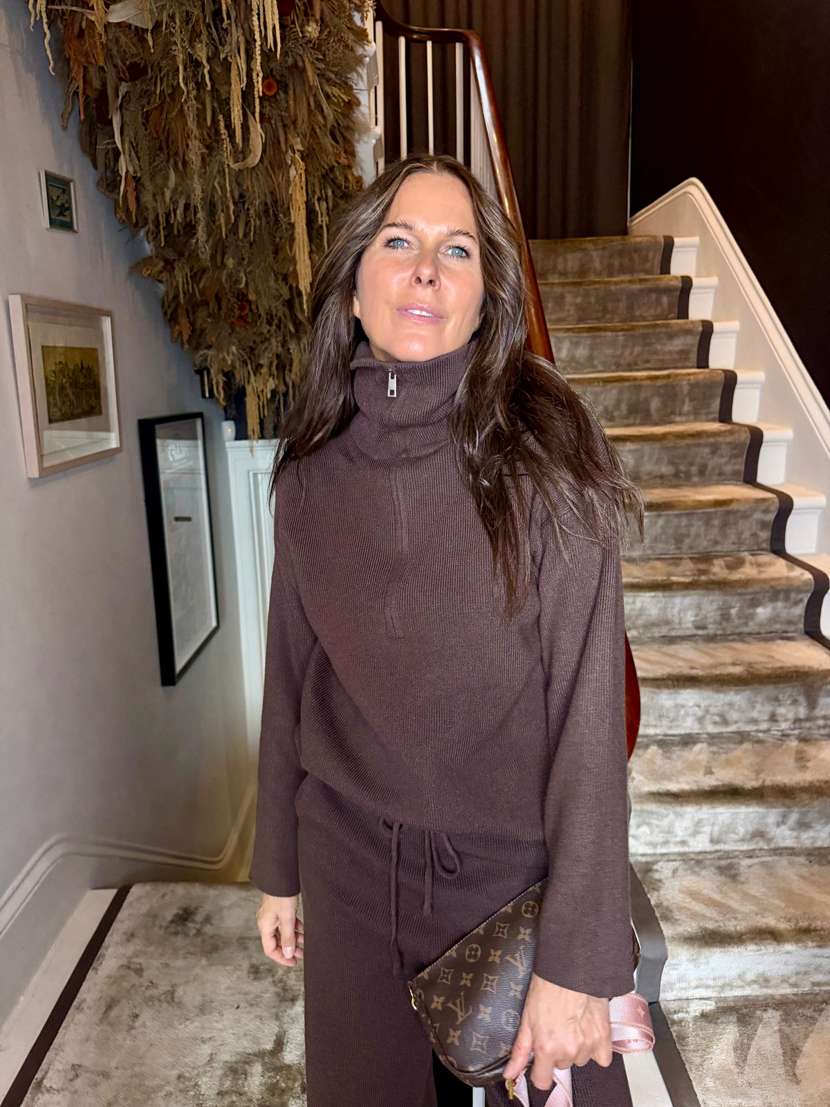 Farah Knitted Quarter Zip - Choc