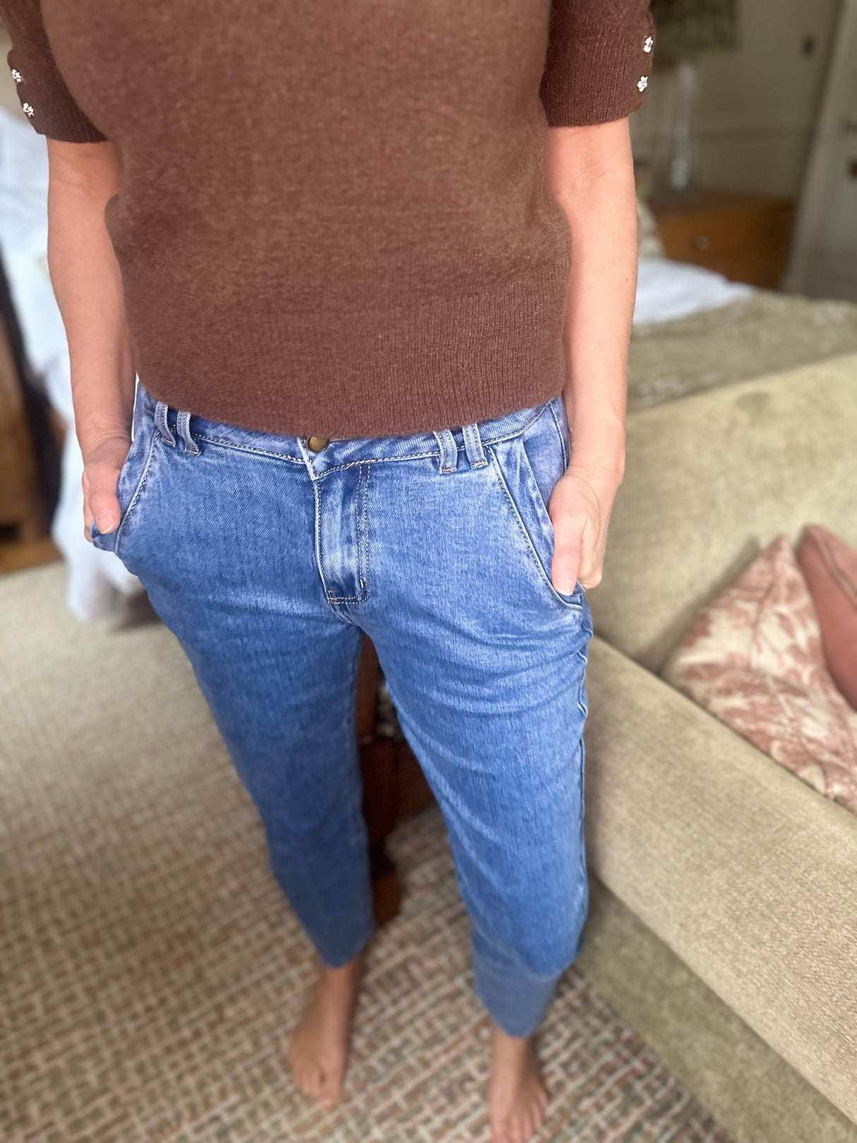 Mom Jean de mezclilla de otoño de tono medio