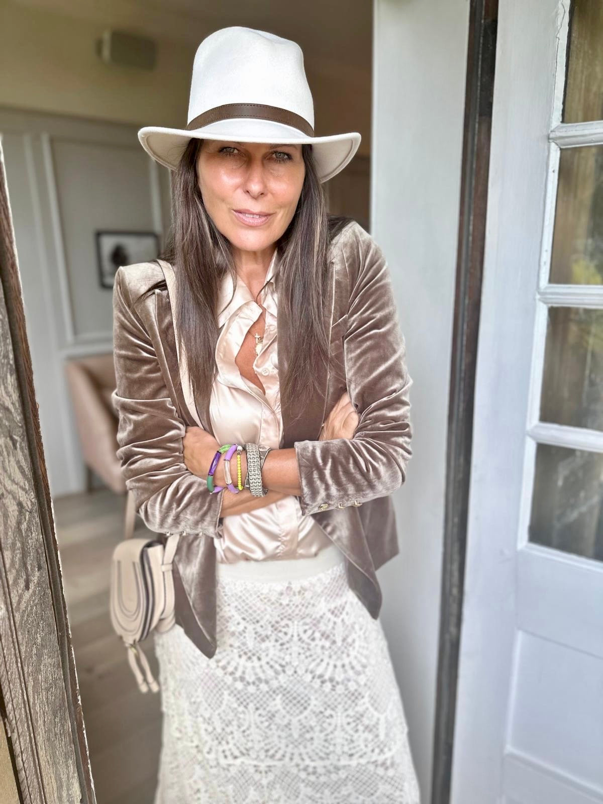 Victoria Velvet Blazer - Mushroom