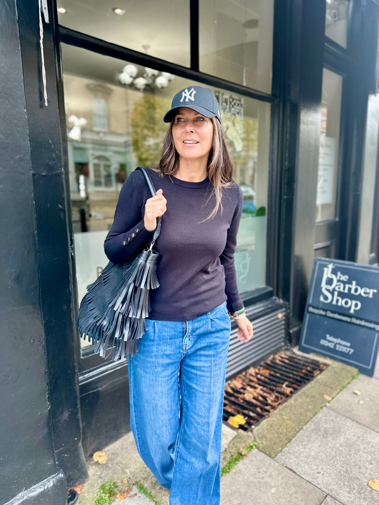 Space Light Weight Knit - Black