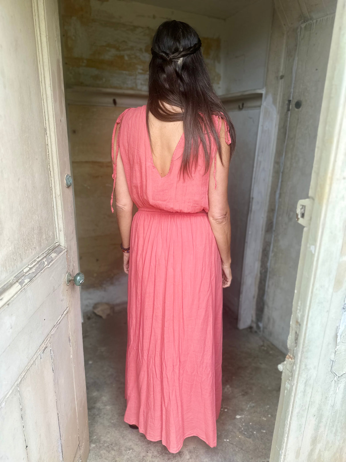 Zahra Cut Out Maxi - Muted Coral