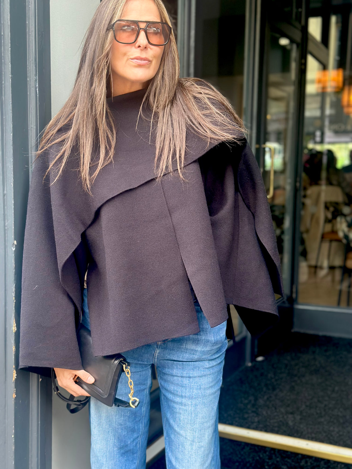 Fliss Knitted Cape with Scarf - Black