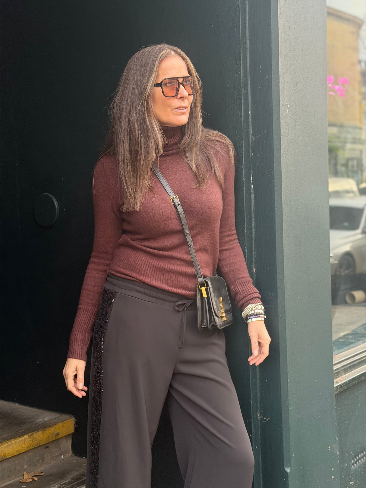 Rita Roll Neck Essential - Chocolate