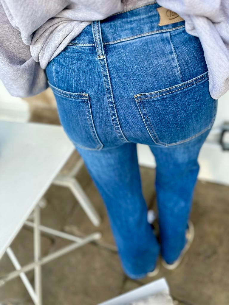 Crush Wide Leg - Mid Wash