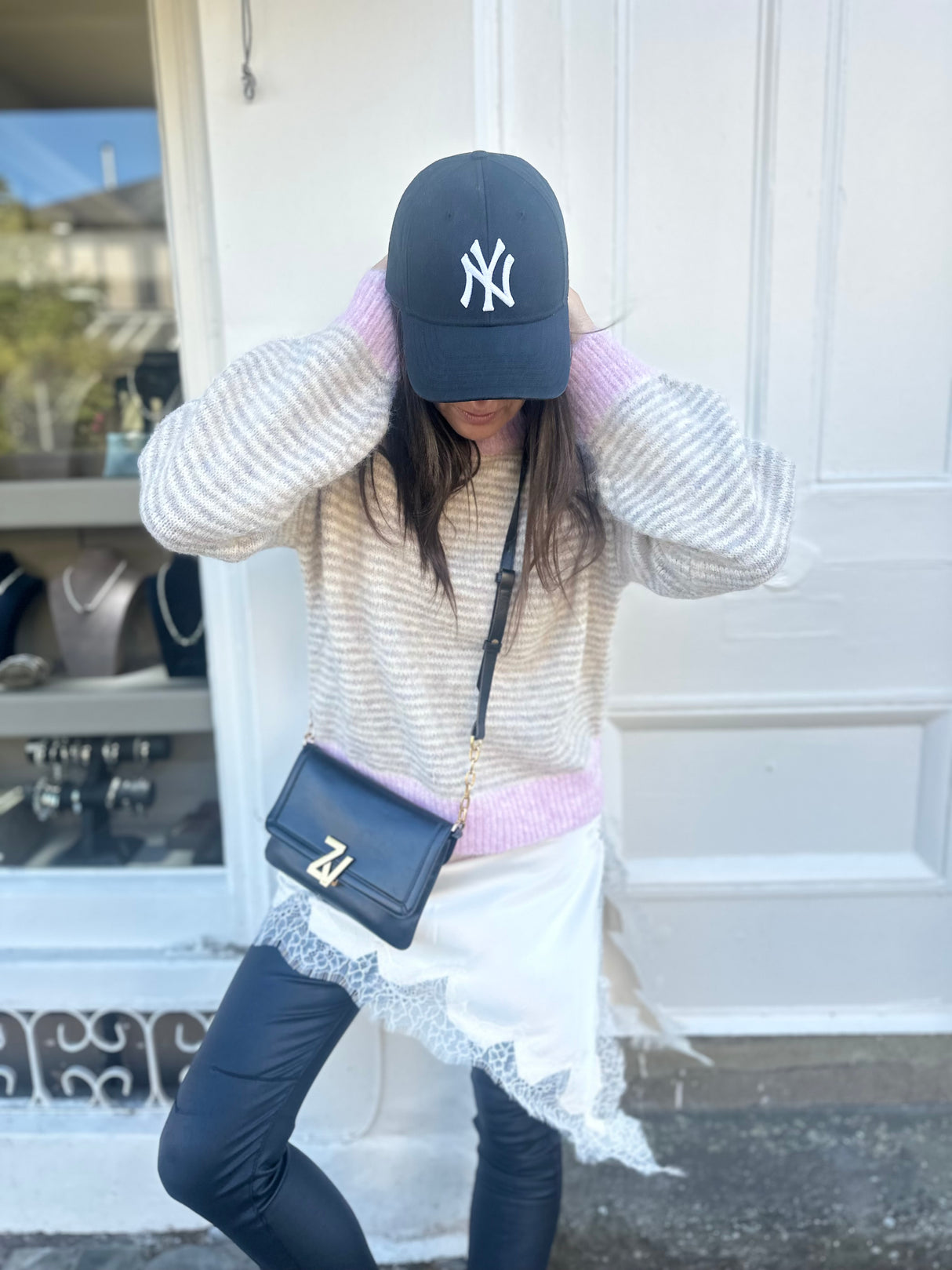 Alaia Knit with Buttons - Baby Pink