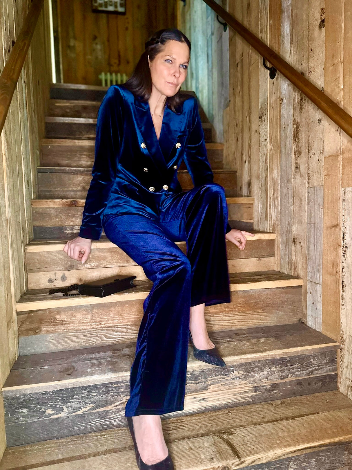 Victoria Velvet Blazer - Navy