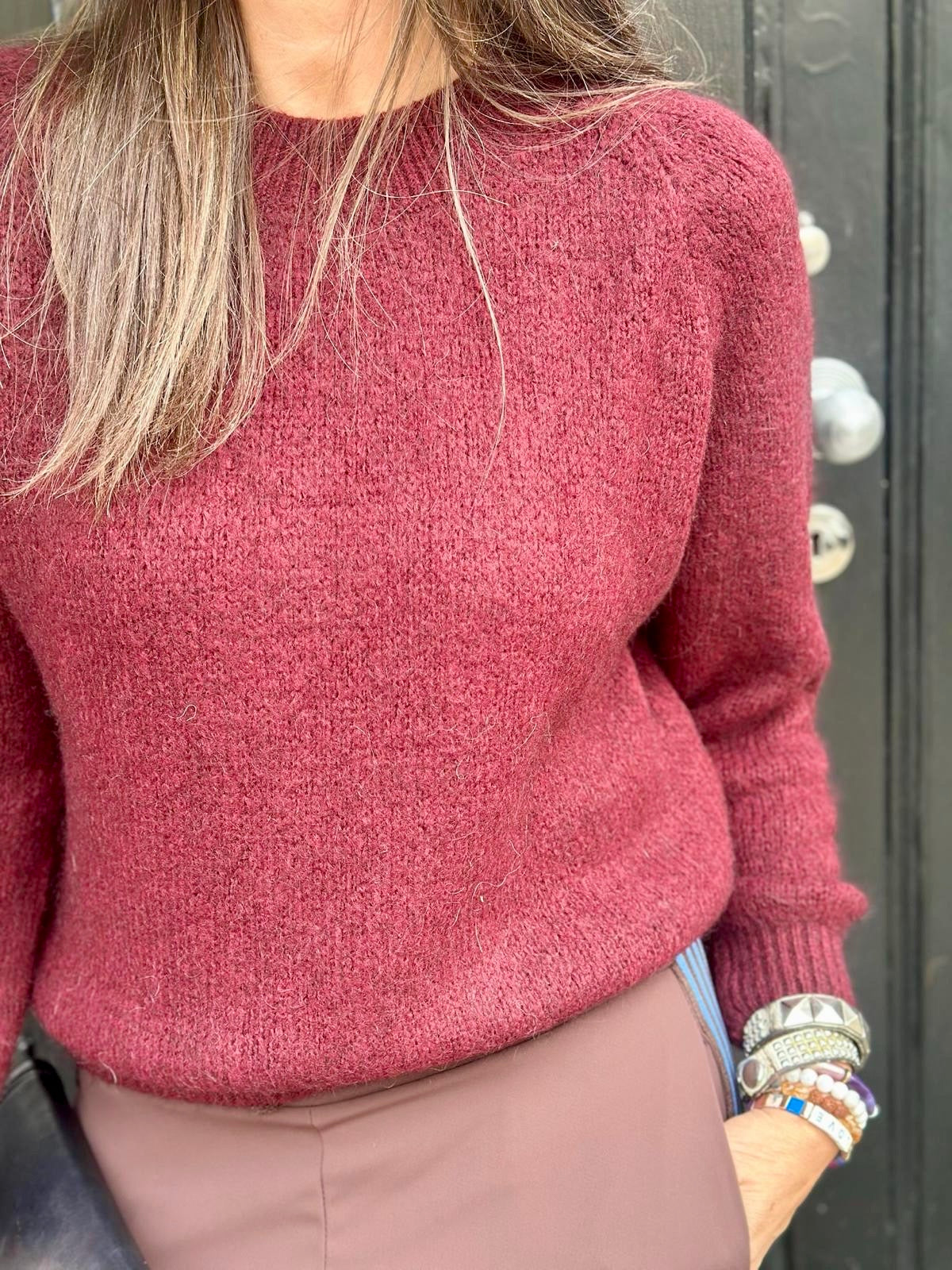 Peony Crew Neck Knit - Claret