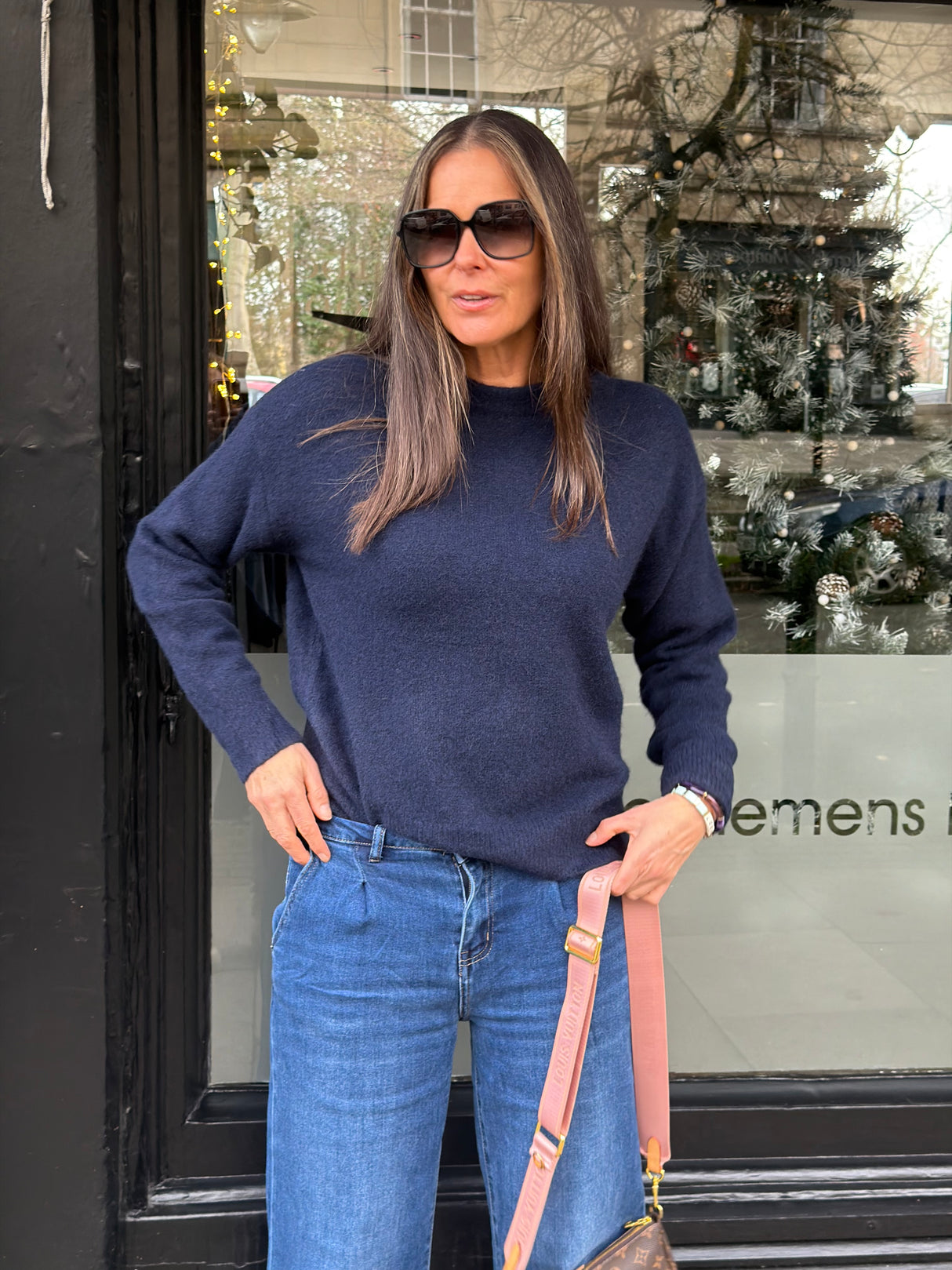 Coral Crew Neck Knit - Navy