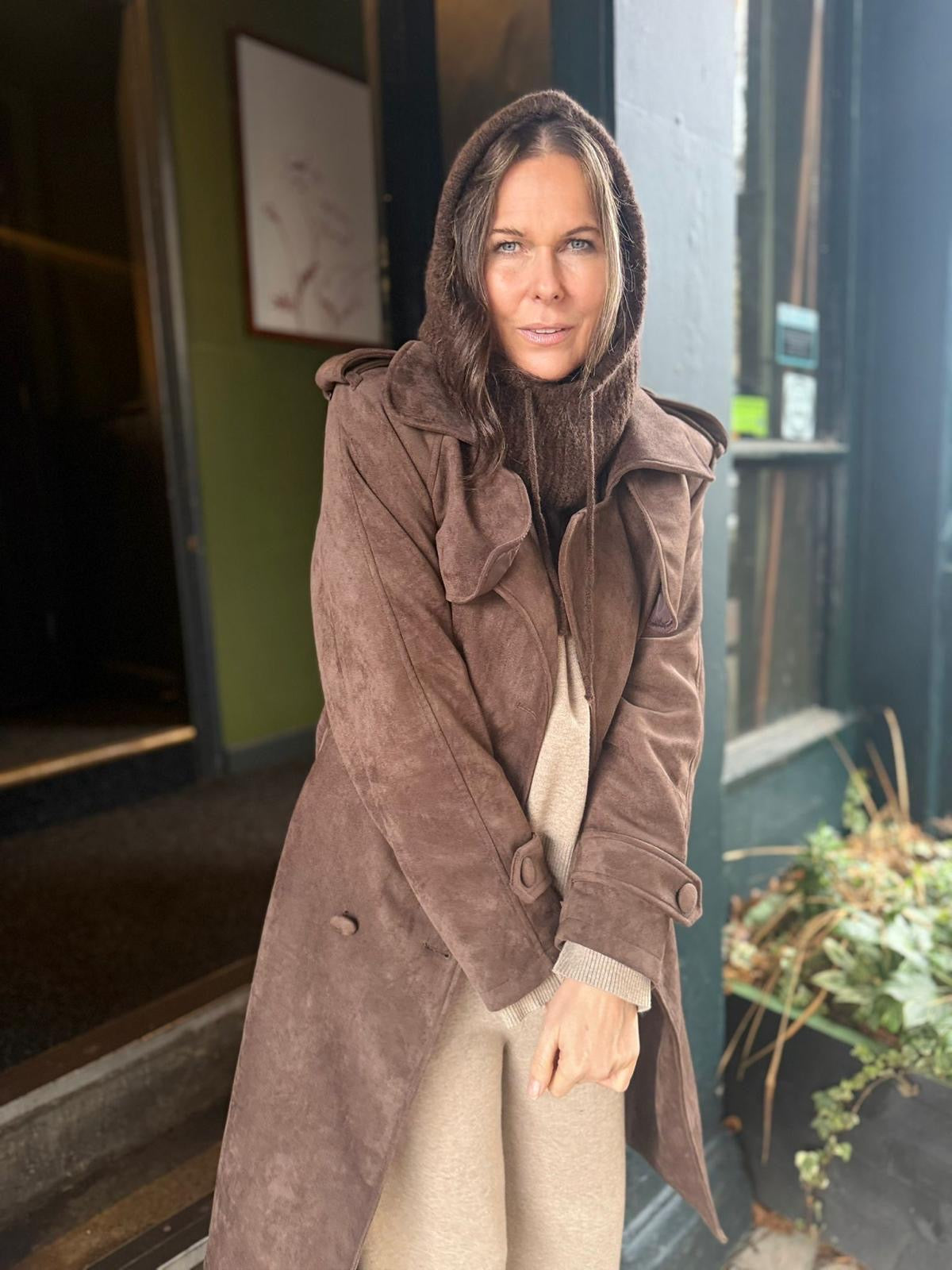 Liv Knitted Hood - Chocolate