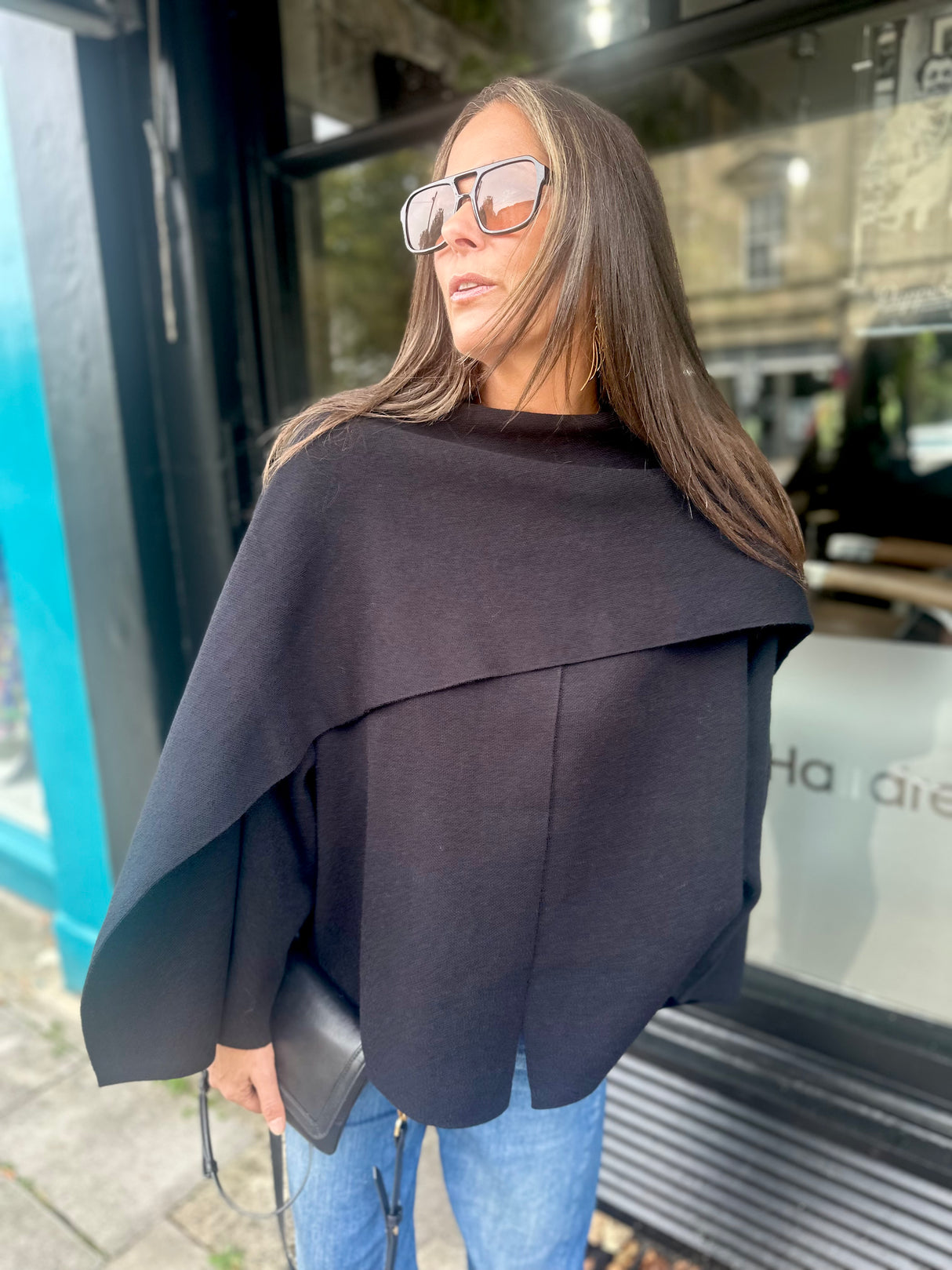 Fliss Knitted Cape with Scarf - Black