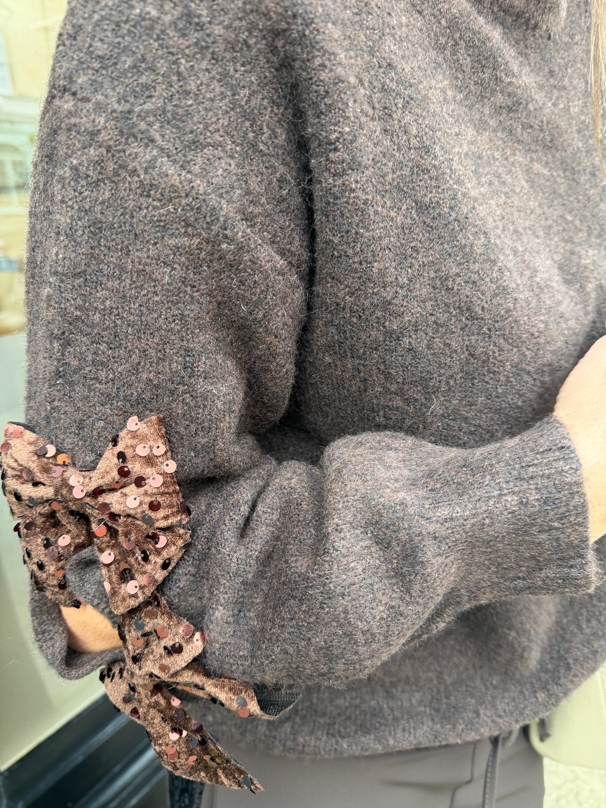 Riley Knit With Sequin Bow - Chocolate