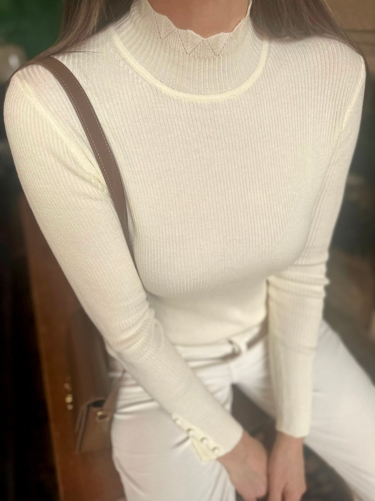 Jersey de cuello alto Claire - Crema