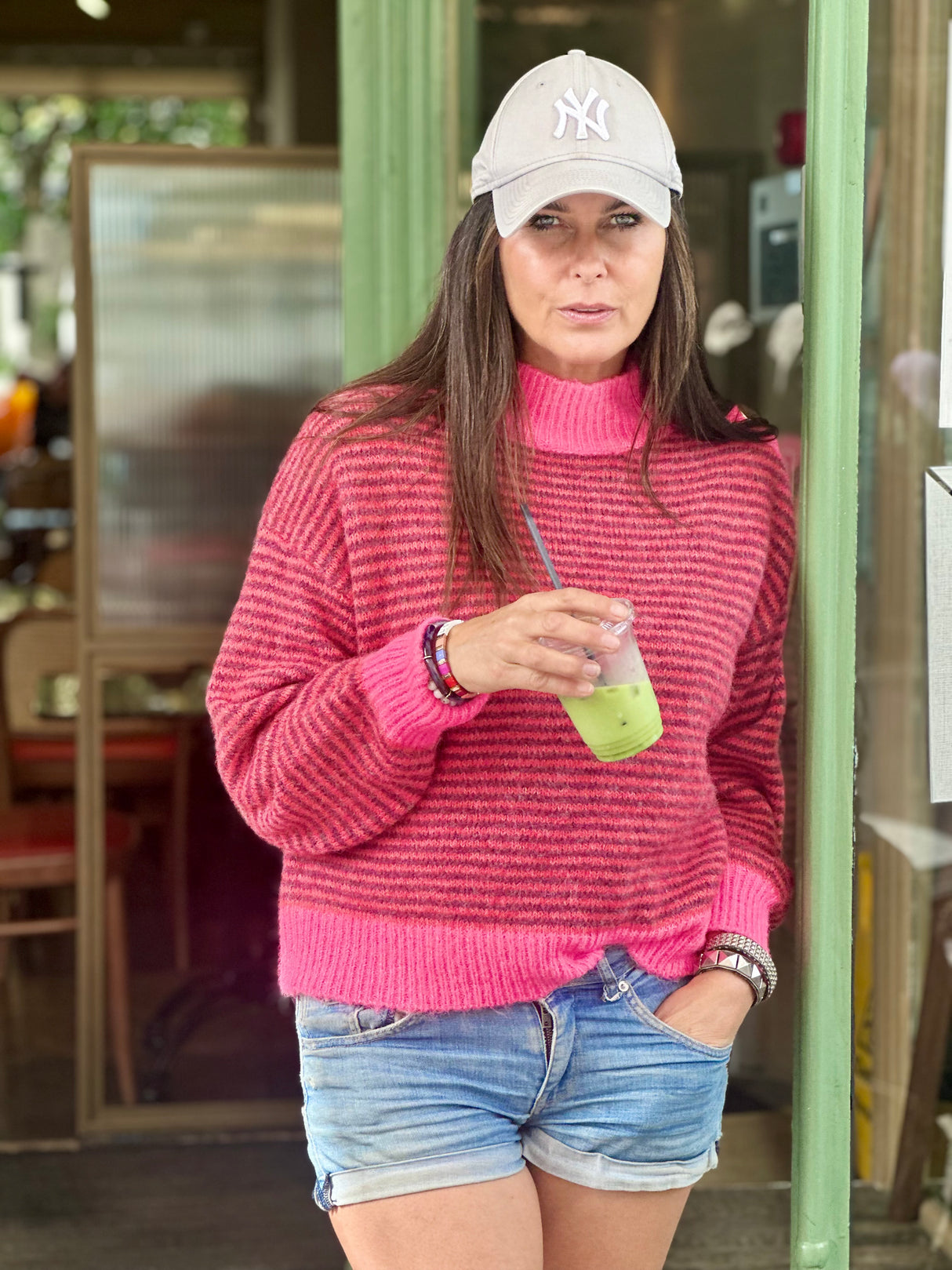 Alaia Knit with Buttons - Hot Pink