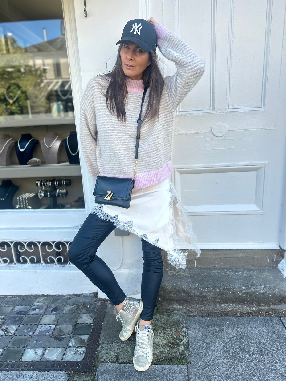 Alaia Knit with Buttons - Baby Pink