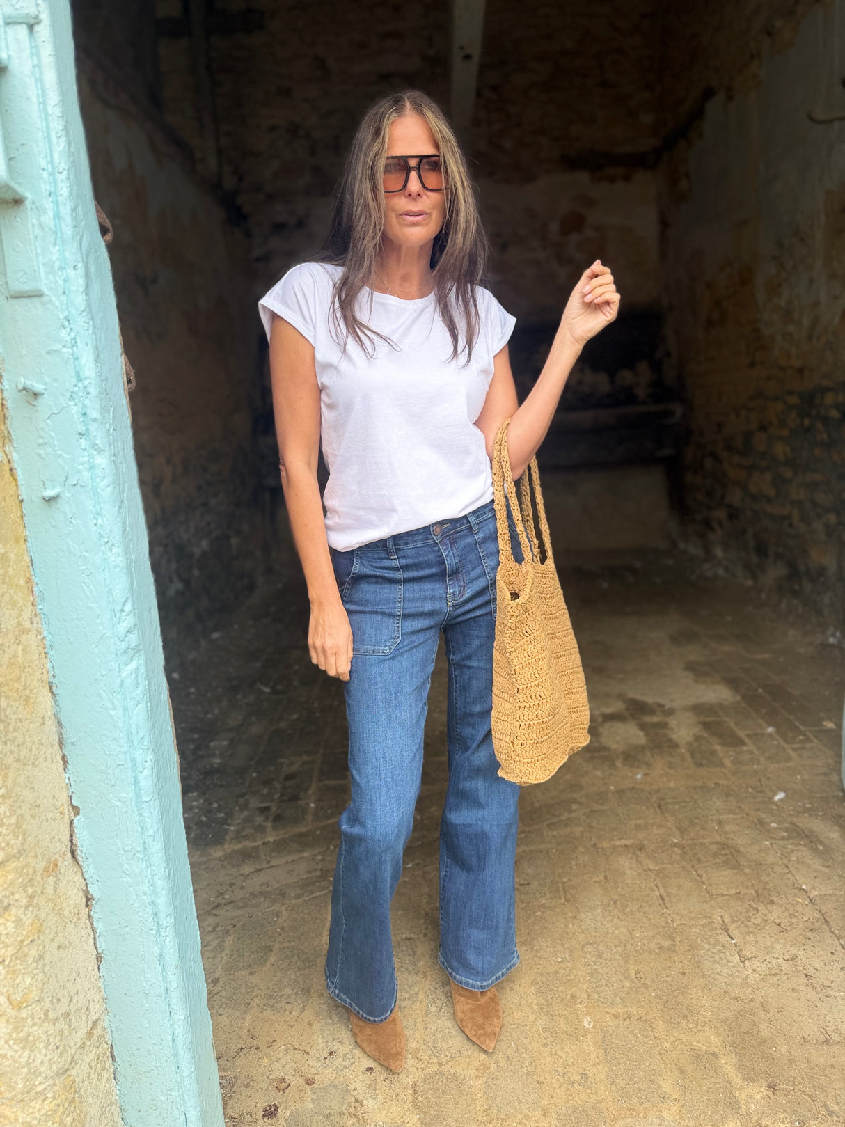 Crush Wide Leg - Mid Wash