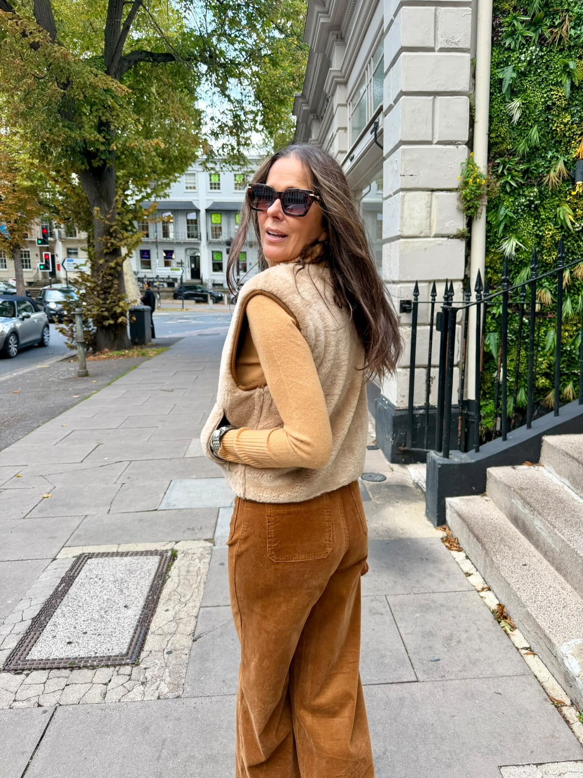 Tess Reversible Gilet - Camel