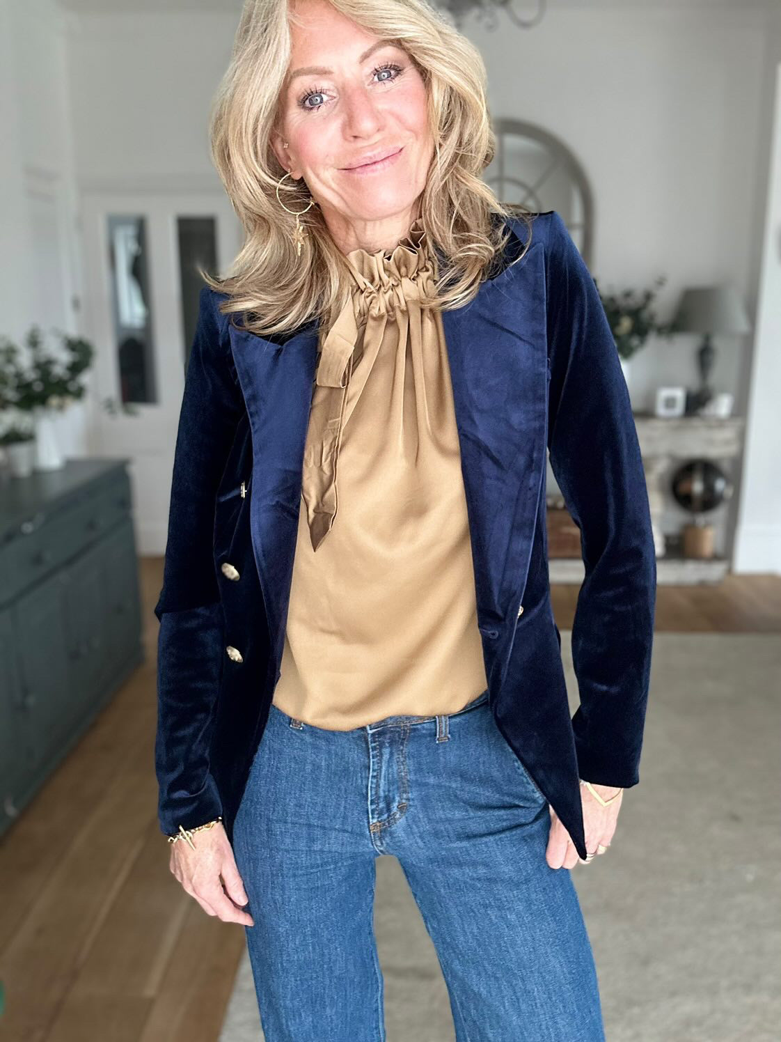 Victoria Velvet Blazer - Navy