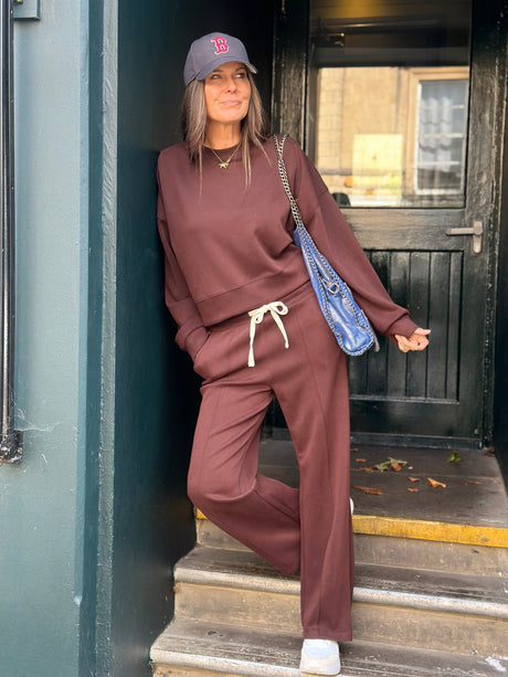 Sweet Sweatshirt - Burnt Umber