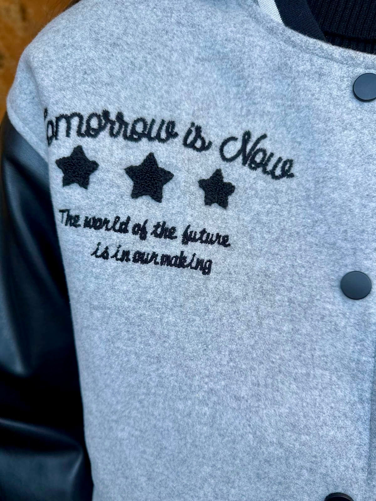Chaqueta universitaria Fearless