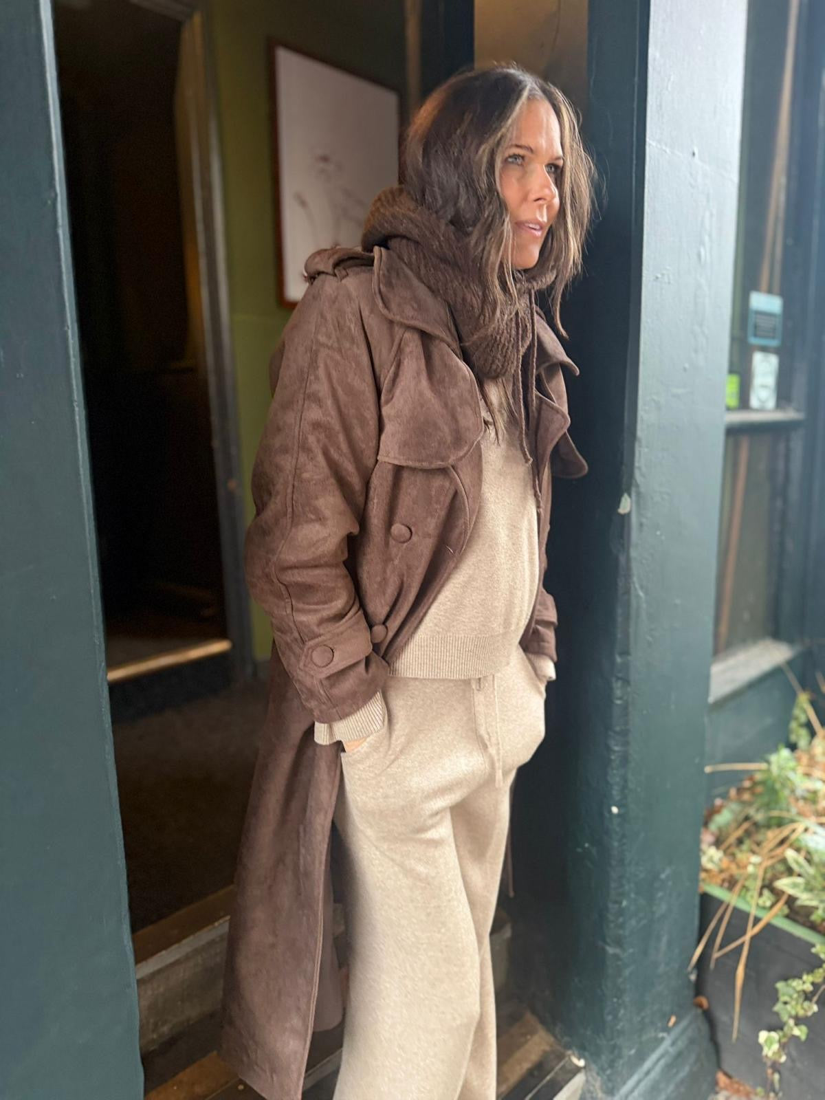 Liv Knitted Hood - Chocolate