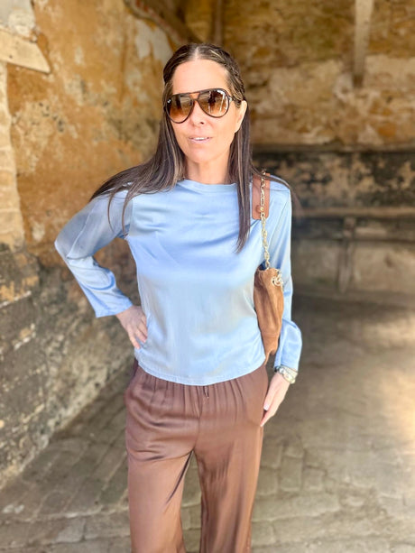 Isobel Silk Blend LS Top Azul Pó