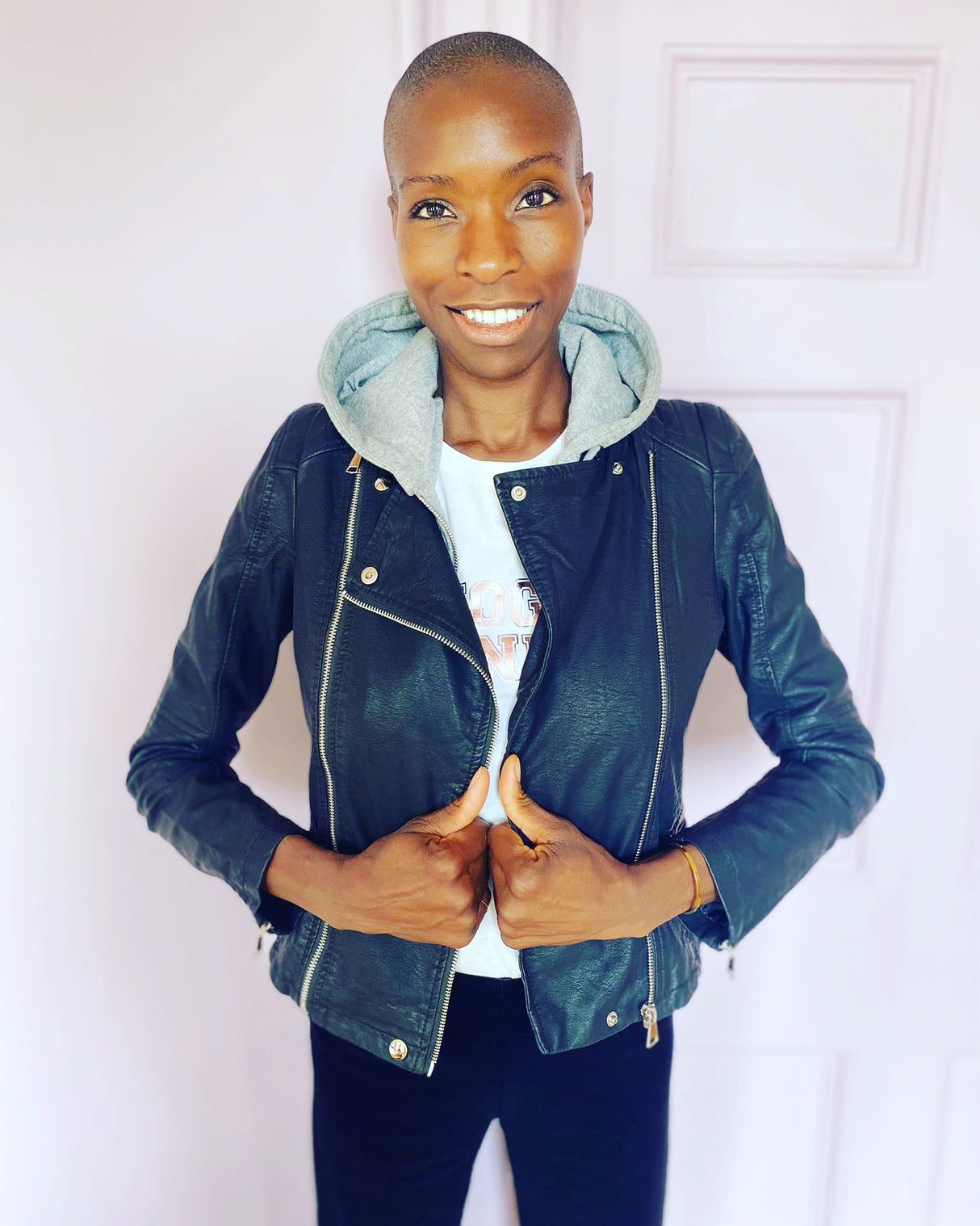 Chaqueta de motociclista con capucha