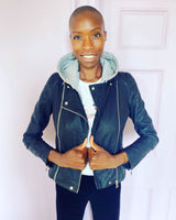 Chaqueta de motociclista con capucha