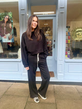 Sweet Sweatshirt - Black