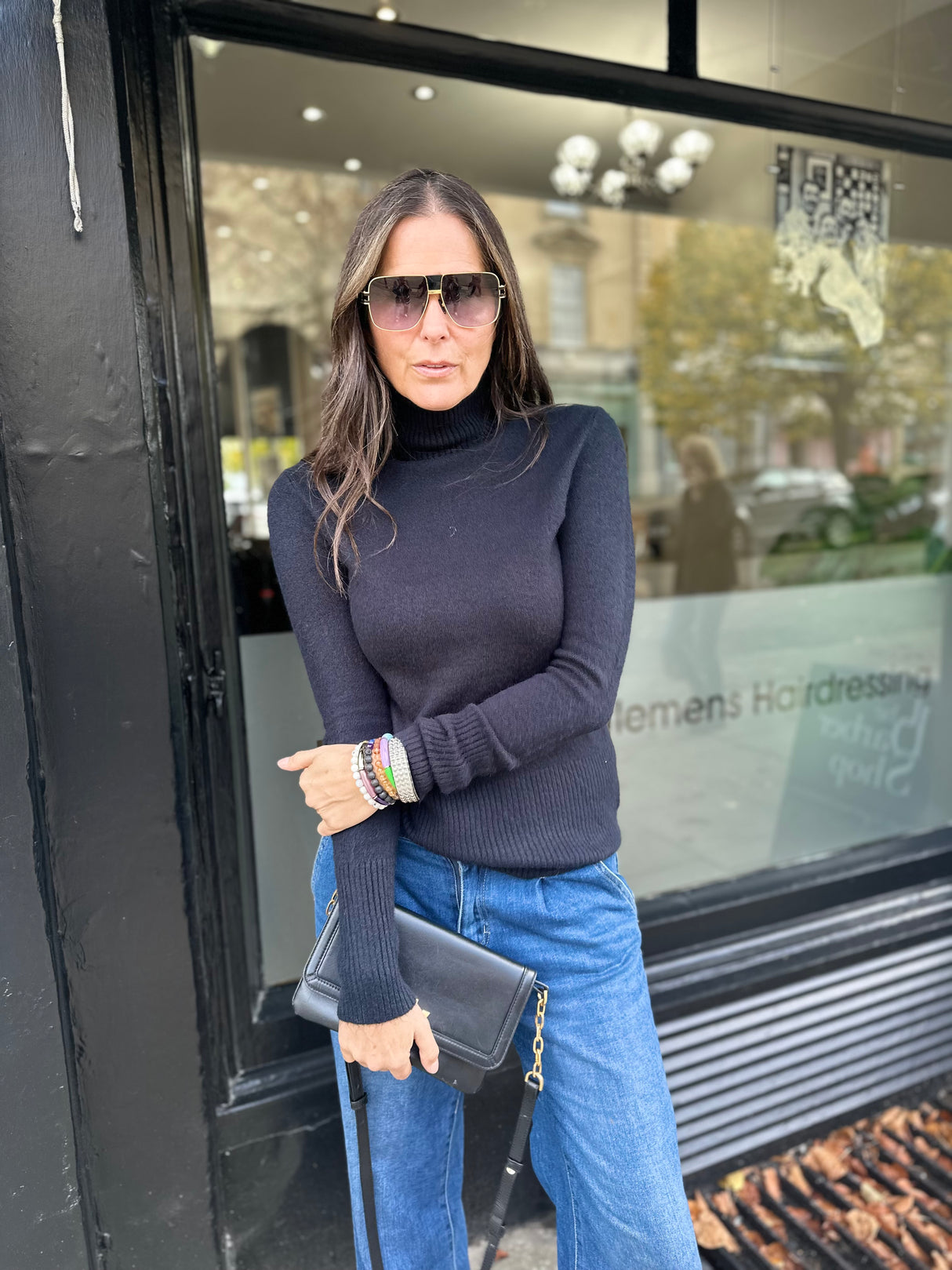 Rita Roll Neck Essential - Black