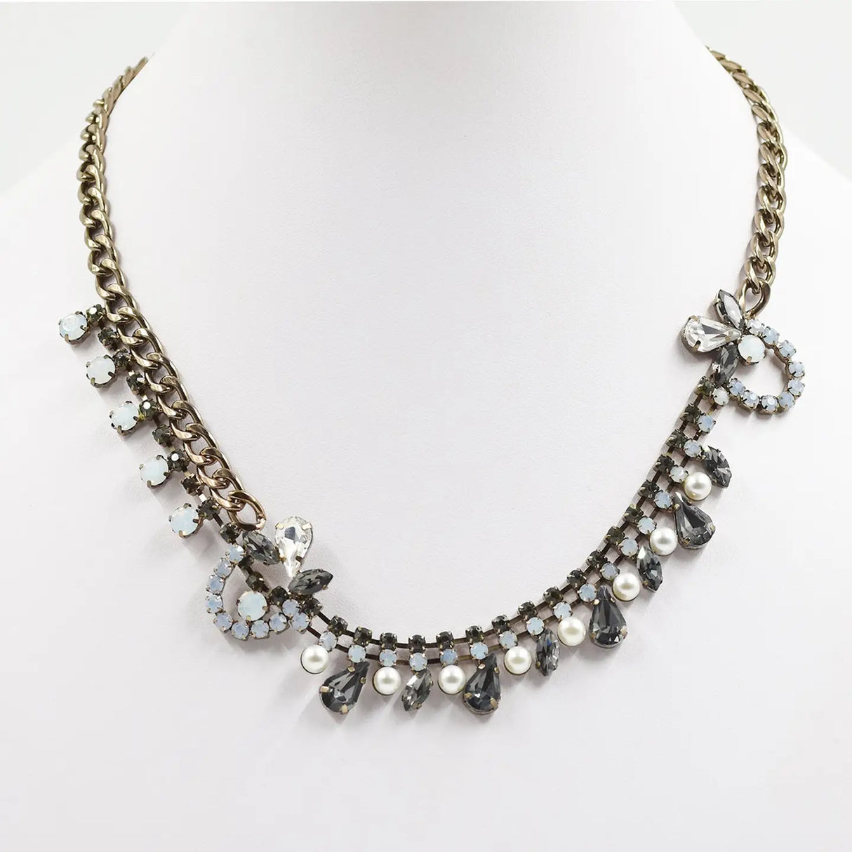 Crystal & Pearl Necklace