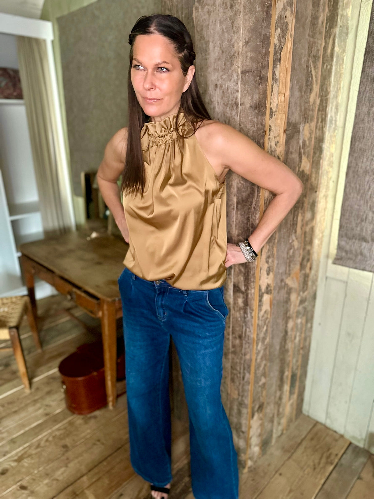 Bella B Top Gold