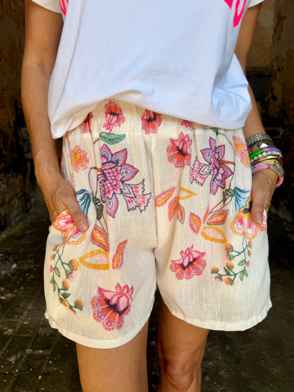 Katie Short - Tropical