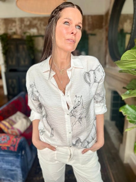 Camisa estampada con caballo de Evan