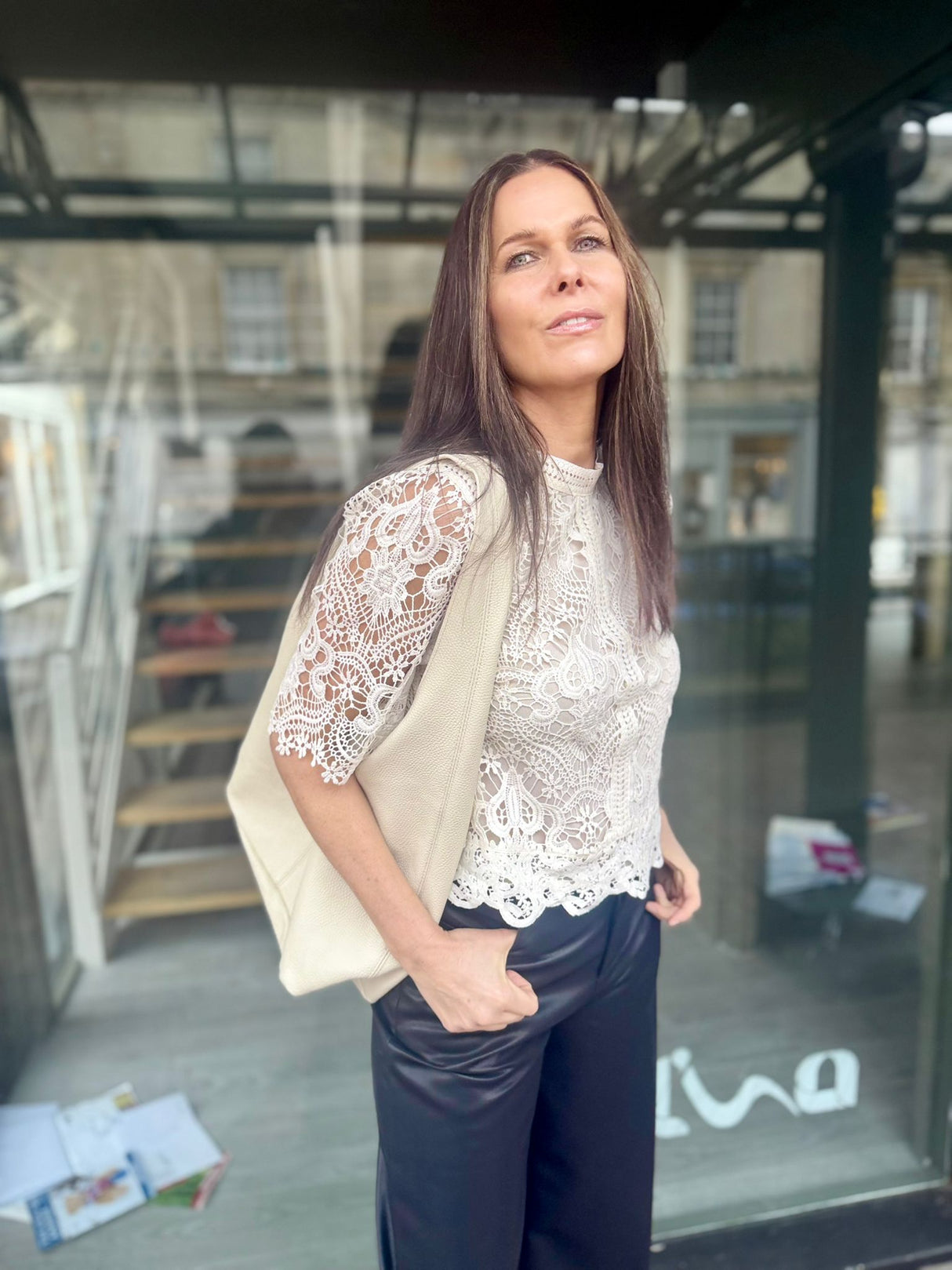 Slouchy Leather Tote - Ivory