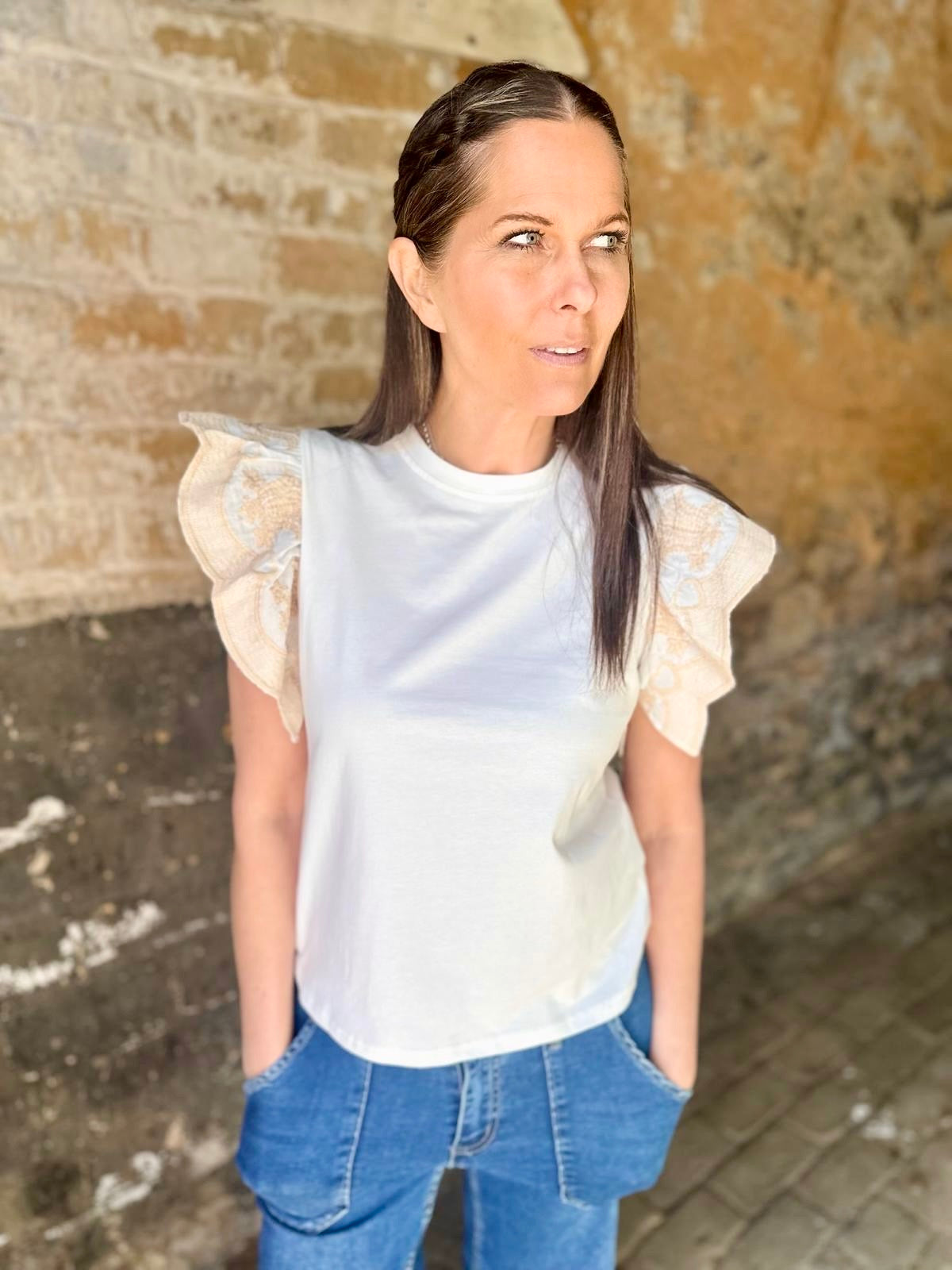 Sandy Tee