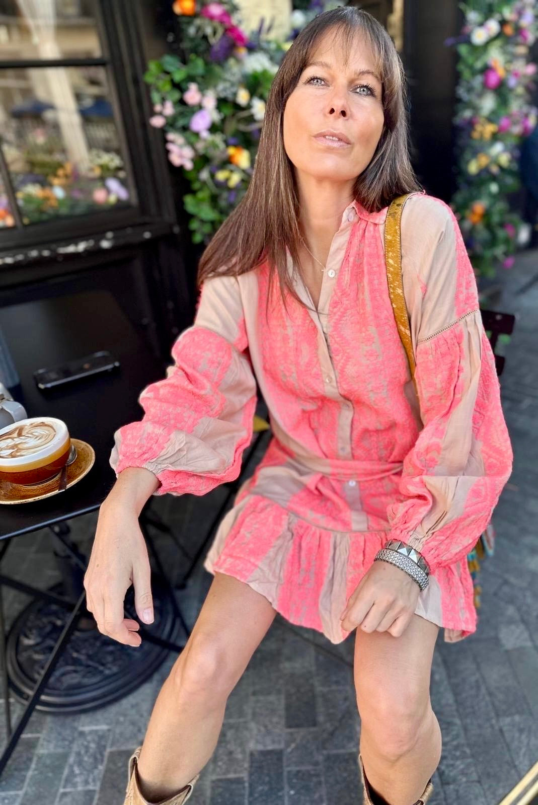 Vestido visto neón