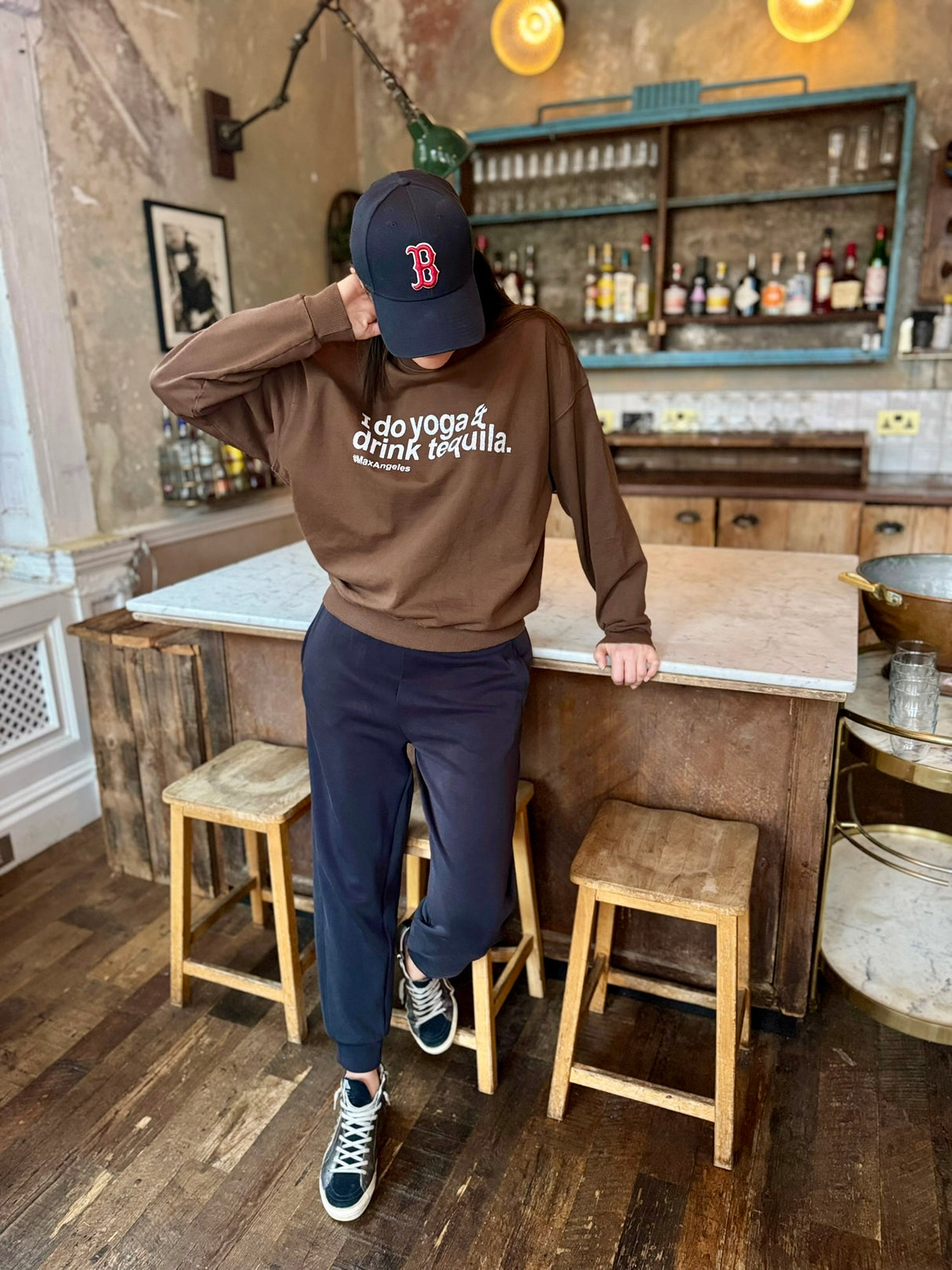 Sudadera Yoga &amp; Tequila - Chocolate