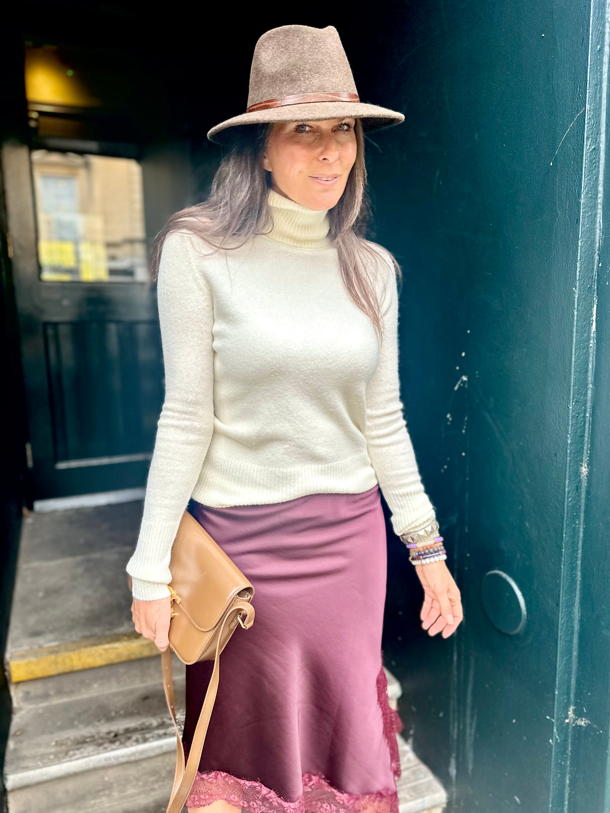 Rita Roll Neck Essential - Winter White