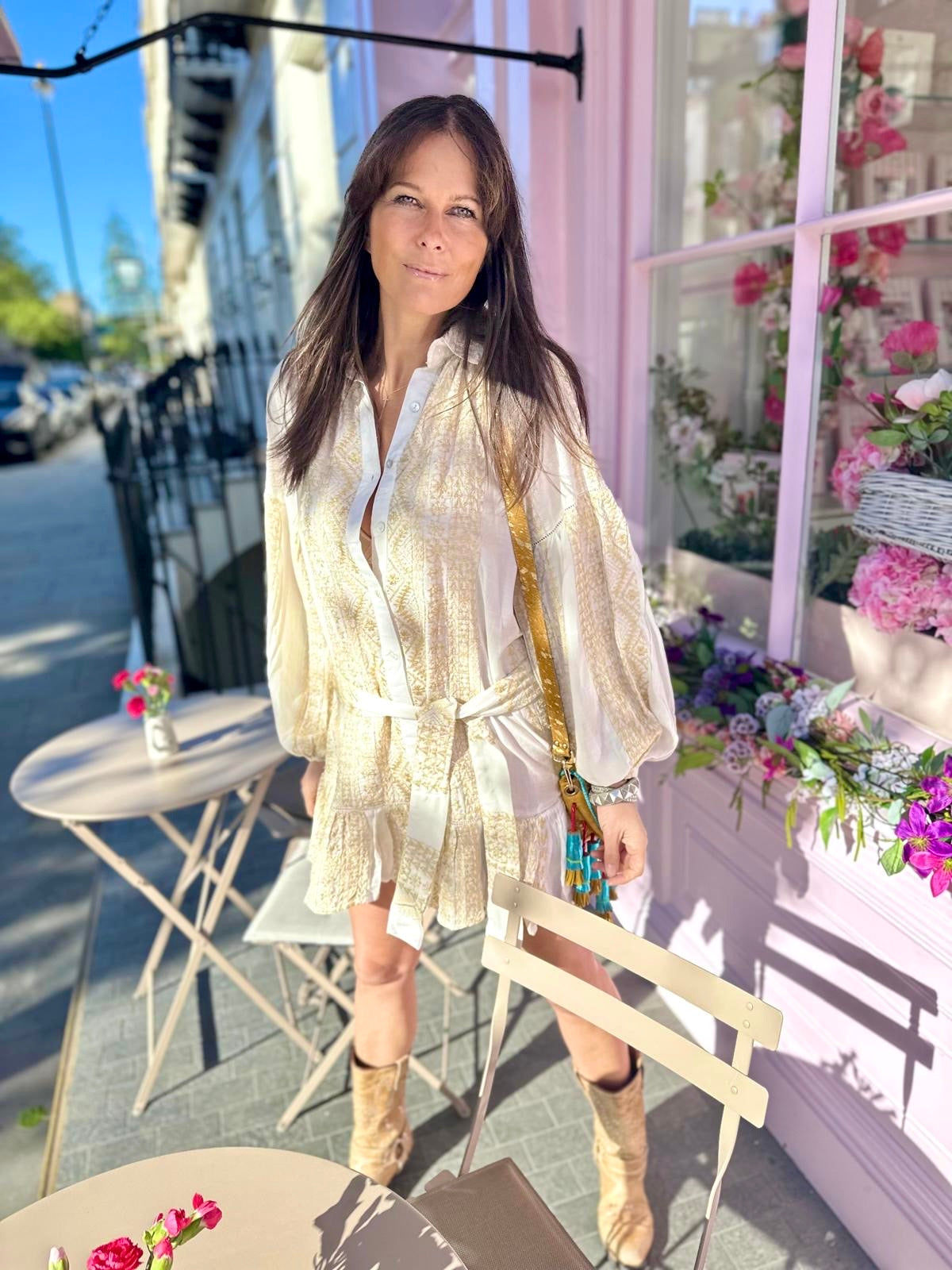 Vestido visto dorado