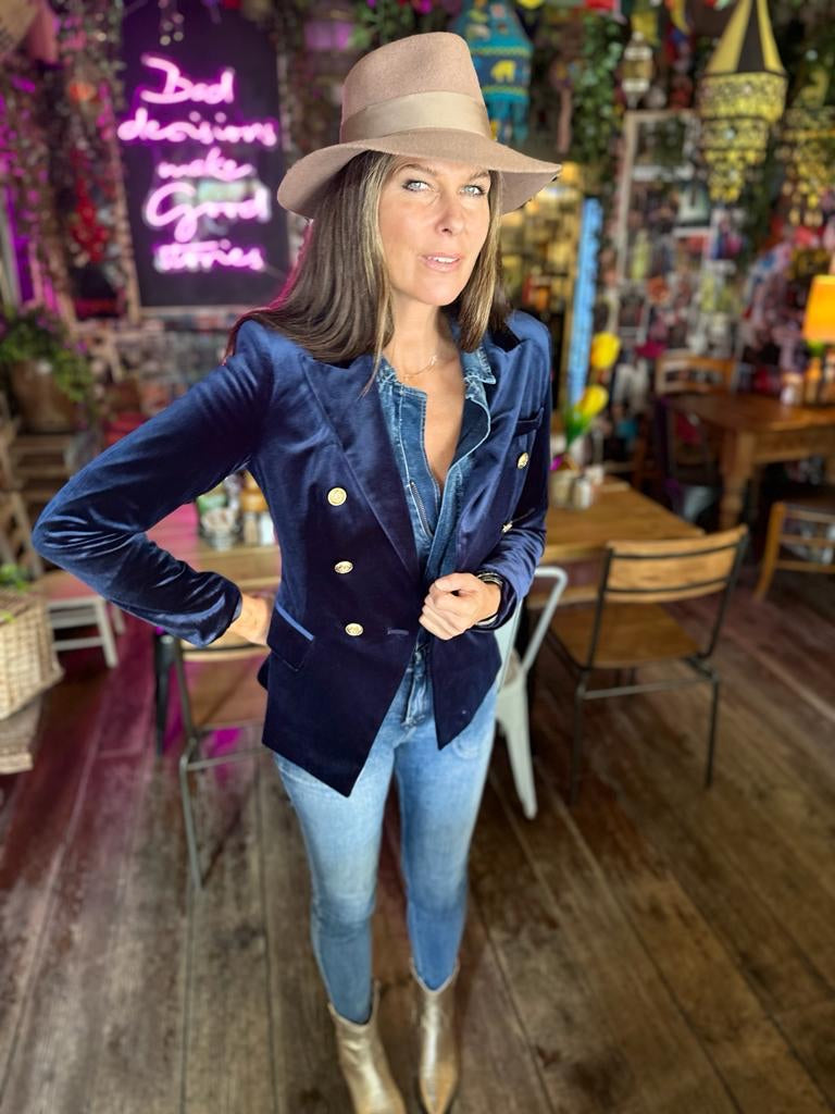 Blazer Victoria de terciopelo azul marino