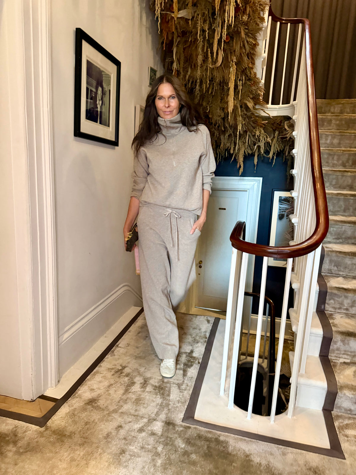 Farah Knitted Jogger - Beige