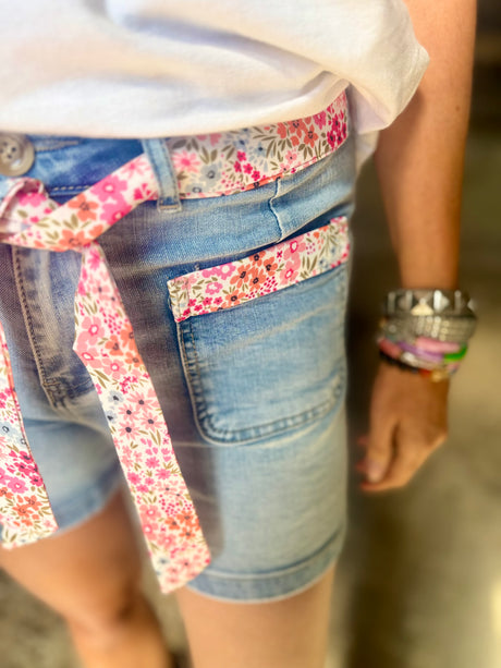 Daisy Denim Short