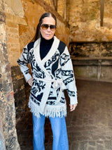 Cárdigan con estampado de coralina y flecos