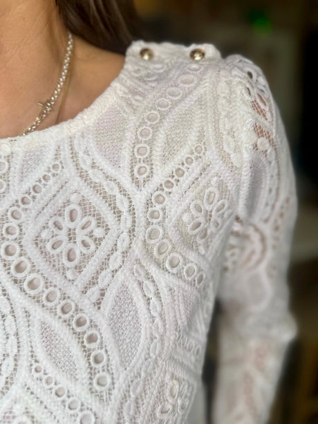 Blusa con aberturas y bordado Layla - Blanco