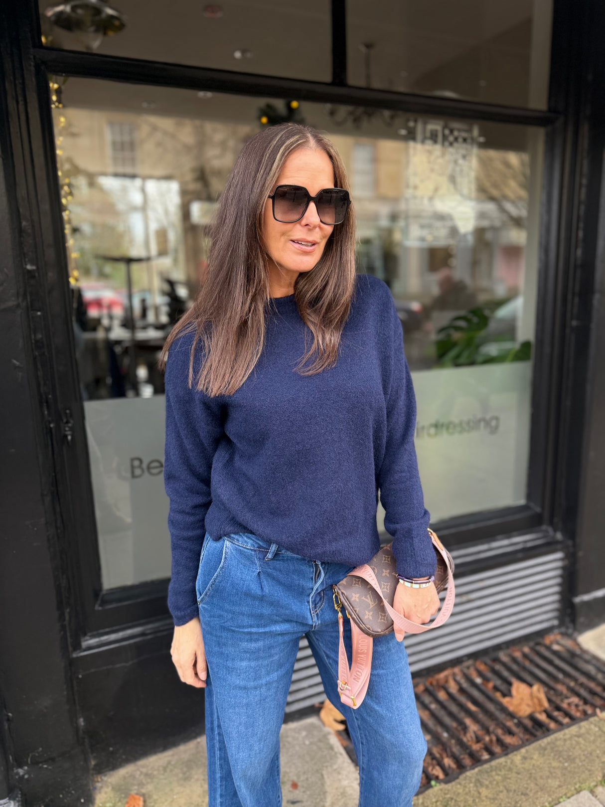 Coral Crew Neck Knit - Navy